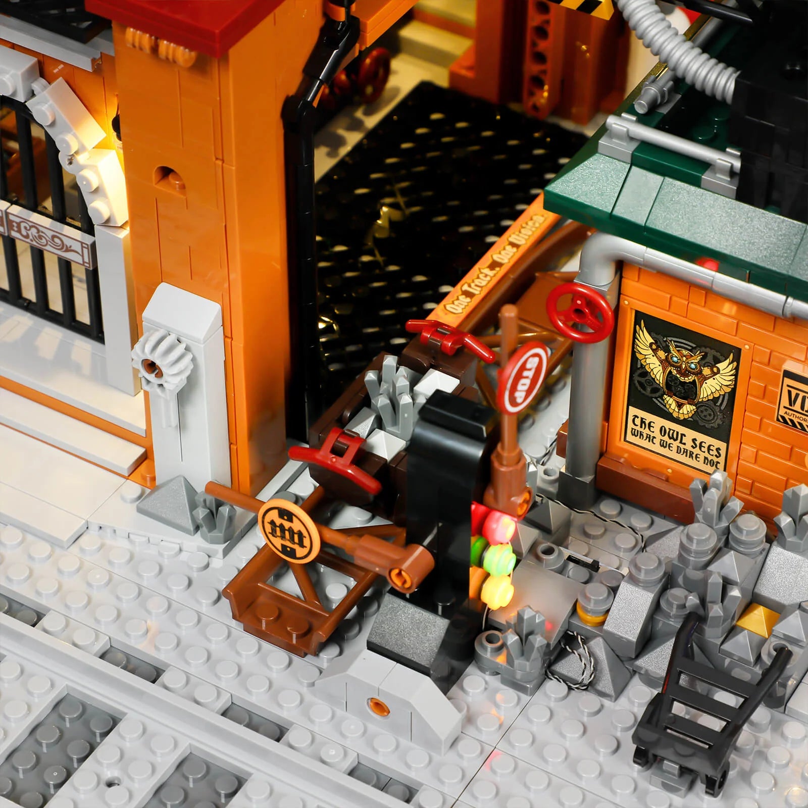 Lumibricks Ore Factory L9101