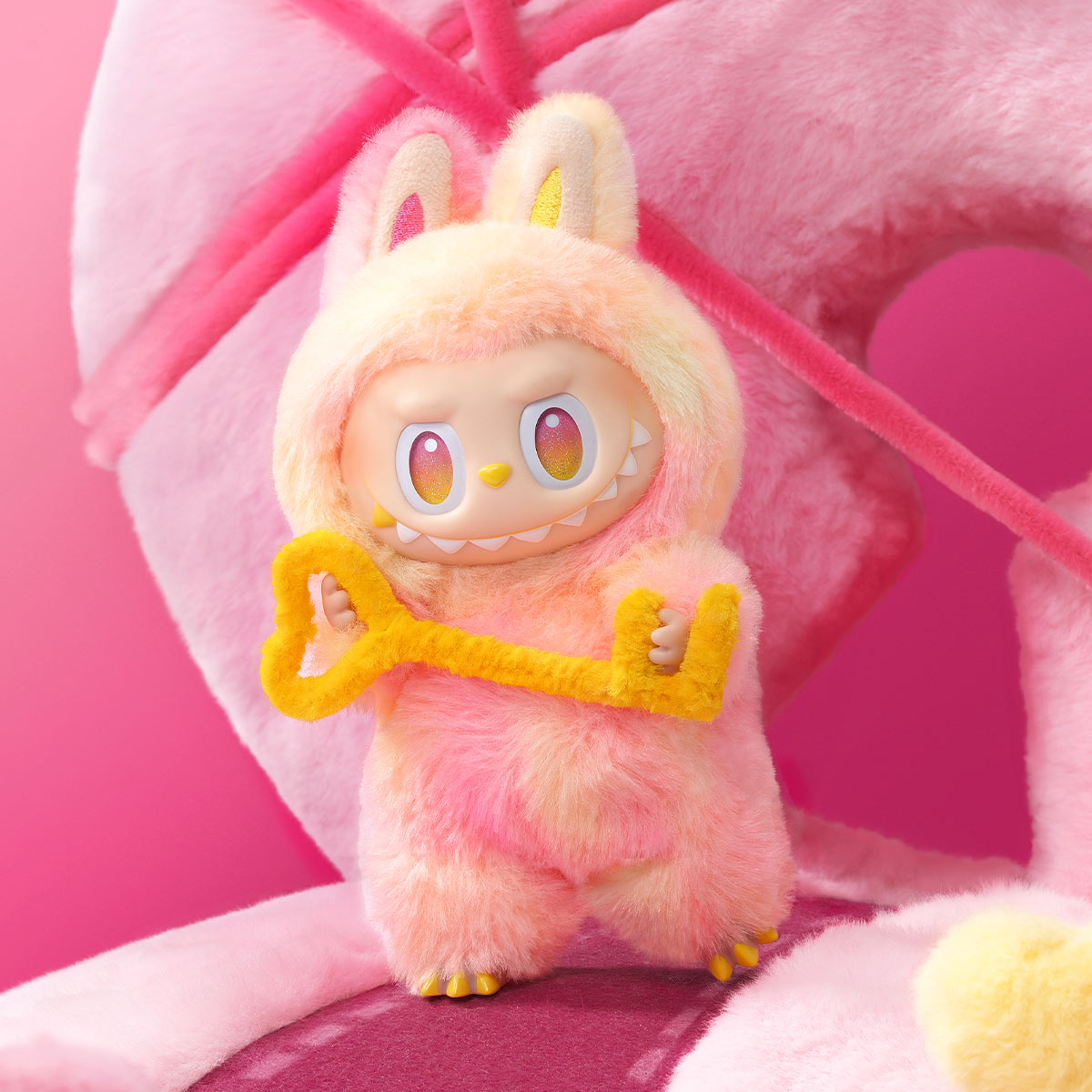 THE MONSTERS Big into Energy Series-Vinyl Plush Pendant Blind Box