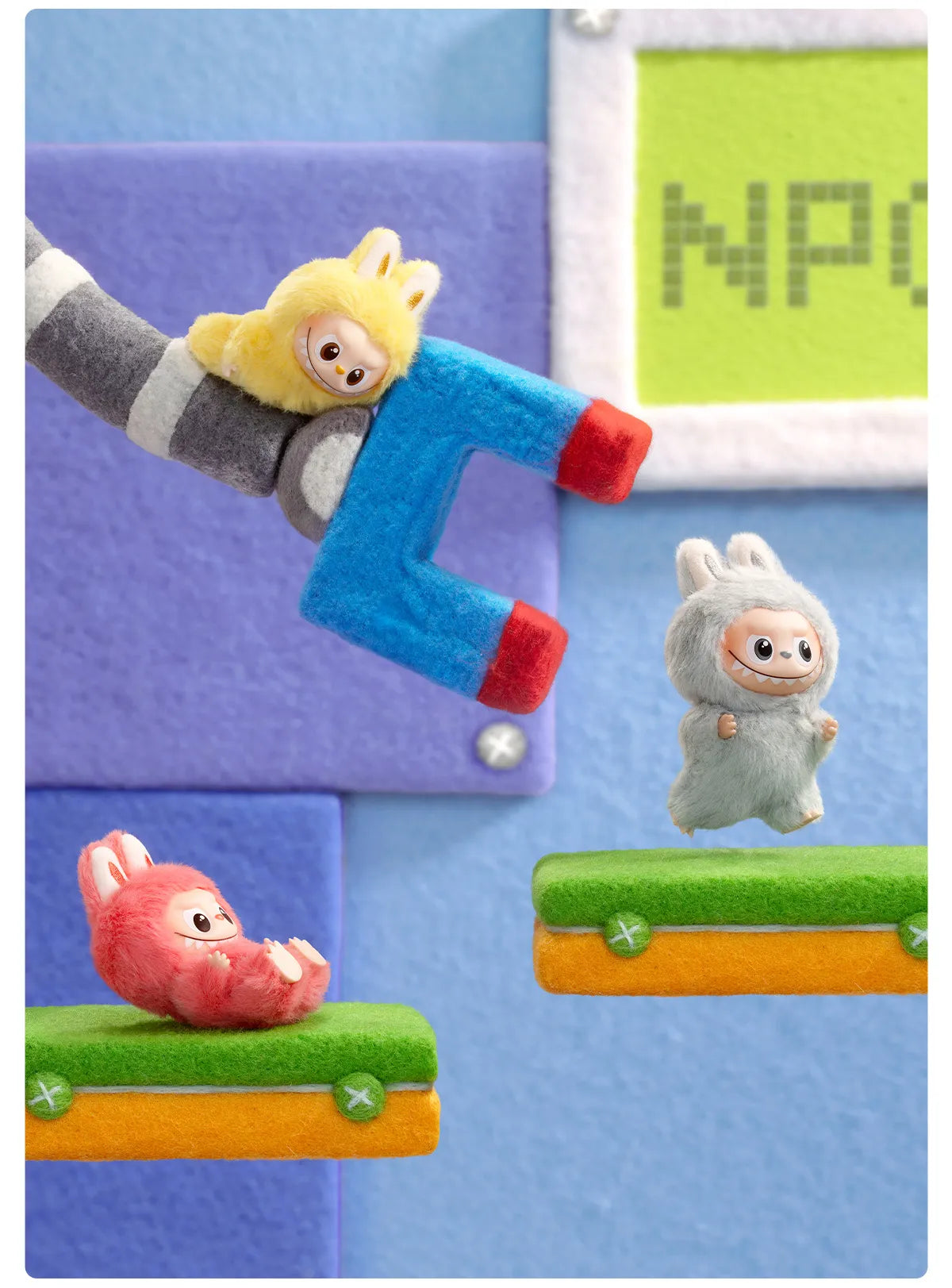 THE MONSTERS PIN FOR LOVE SERIES - Vinyl Plush Pendant Blind