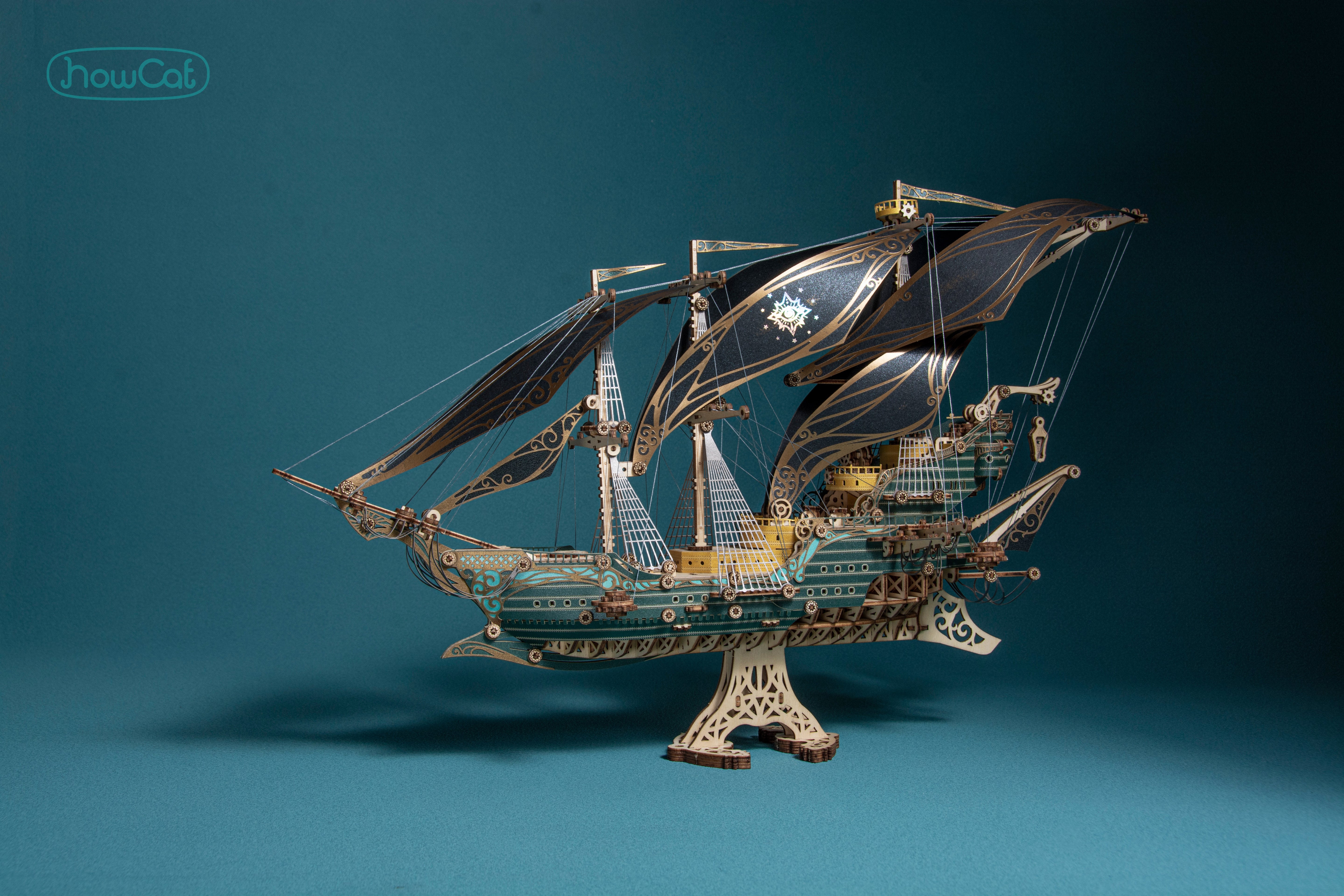 HowCat™Pirate Ship -"Green Futurama" - Higoods