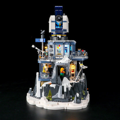 Lumibricks Alpine Observatory L9091